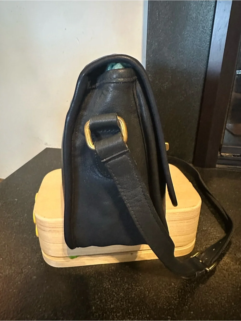 Vintage Coach City Bag (Style 9790) in navy blue